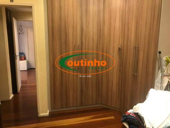 Imagem Apartamento com 4 Quartos à Venda, 160 m² em Tijuca - Rio De Janeiro Imagem Apartamento com 4 Quartos à Venda, 160 m² em Tijuca - Rio De Janeiro