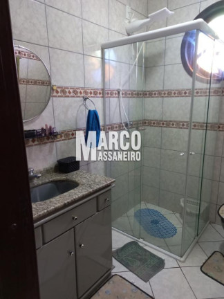 Imagem Casa com 5 Quartos à Venda, 450 m² em Centro - Balneário Barra Do Sul Imagem Casa com 5 Quartos à Venda, 450 m² em Centro - Balneário Barra Do Sul