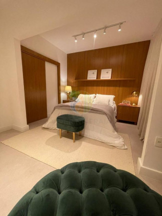 Imagem Casa com 4 Quartos para Alugar, 191 m² em Centro - Balneário Camboriú