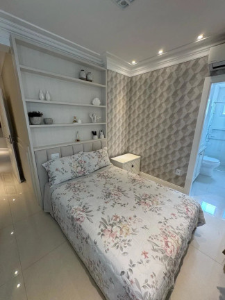 Apartamento com 4 Quartos à Venda, 186 m² em Meia Praia - Itapema