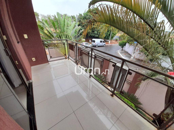 Imagem Sobrado com 5 Quartos à Venda, 358 m² em Residencial Balneário - Goiânia