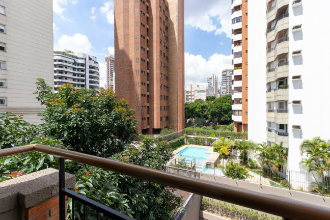 Imagem Apartamento com 2 Quartos à Venda, 171 m² em Moema - São Paulo Imagem Apartamento com 2 Quartos à Venda, 171 m² em Moema - São Paulo
