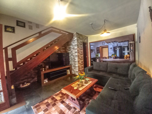Imagem Casa com 3 Quartos à Venda, 67 m² em Prata - Teresópolis Imagem Casa com 3 Quartos à Venda, 67 m² em Prata - Teresópolis