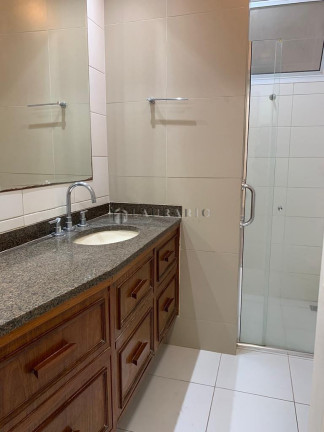 Imagem Apartamento com 3 Quartos à Venda, 115 m² em Copacabana - Rio De Janeiro
