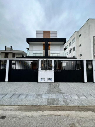 Imagem Sobrado com 3 Quartos à Venda, 131 m² em Nova Palhoça - Palhoça Imagem Sobrado com 3 Quartos à Venda, 131 m² em Nova Palhoça - Palhoça