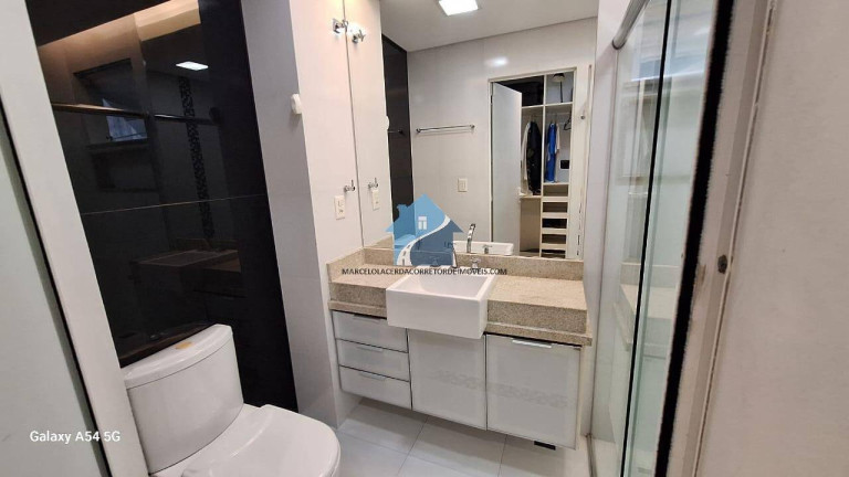 Imagem Casa com 3 Quartos à Venda, 250 m² em Centro - Manaus