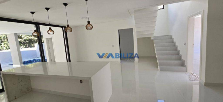 Imagem Sobrado com 4 Quartos à Venda, 300 m² em Residencial Real Park - Arujá Imagem Sobrado com 4 Quartos à Venda, 300 m² em Residencial Real Park - Arujá