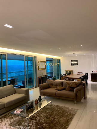 Imagem Imóvel com 4 Quartos à Venda, 244 m² em Belvedere - Belo Horizonte