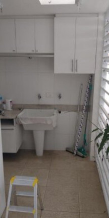 Imagem Casa com 3 Quartos para Alugar, 190 m² em Jardim América - São Paulo Imagem Casa com 3 Quartos para Alugar, 190 m² em Jardim América - São Paulo