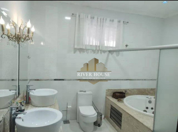 Imagem Casa com 3 Quartos à Venda, 250 m² em Centro - Várzea Grande