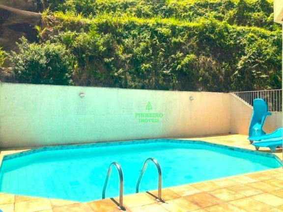 Apartamento com 3 Quartos à Venda, 195 m² em Ingá - Niterói