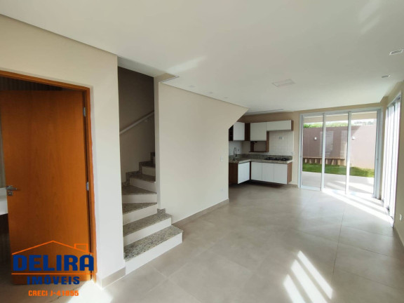 Imagem Casa com 3 Quartos à Venda, 140 m² em Canjica (terra Preta) - Mairiporã