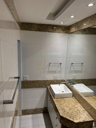 Imagem Apartamento com 3 Quartos à Venda, 120 m² em Tijuca - Rio De Janeiro Imagem Apartamento com 3 Quartos à Venda, 120 m² em Tijuca - Rio De Janeiro