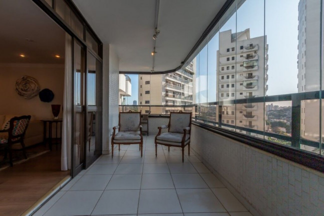 Imagem Imóvel com 4 Quartos à Venda, 395 m² em Higienópolis - São Paulo Imagem Imóvel com 4 Quartos à Venda, 395 m² em Higienópolis - São Paulo