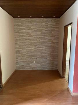 Imagem Casa com 3 Quartos à Venda, 500 m² em Cascatinha - Nova Friburgo