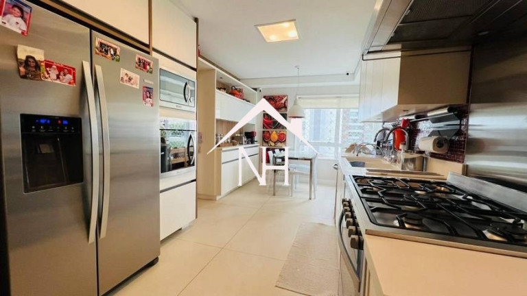 Imagem Apartamento com 4 Quartos à Venda, 251 m² em Campo Belo - São Paulo Imagem Apartamento com 4 Quartos à Venda, 251 m² em Campo Belo - São Paulo