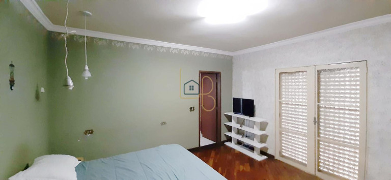 Imagem Casa com 3 Quartos à Venda, 236 m² em Jardim Delta - Londrina