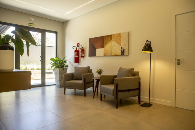 Imagem Apartamento com 3 Quartos à Venda, 102 m² em Hugo Lange - Curitiba