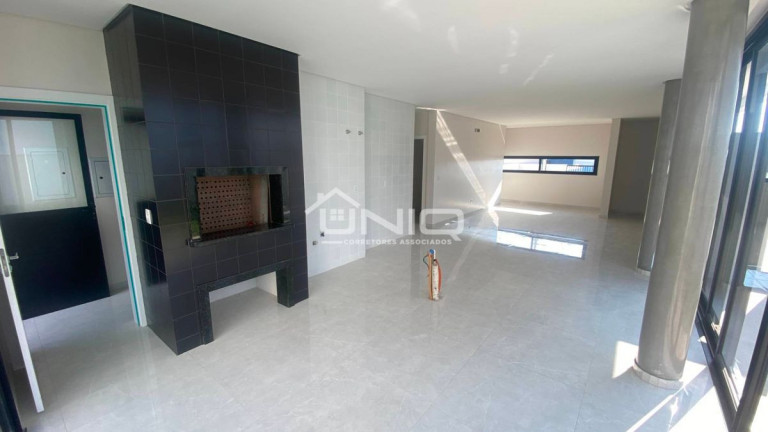 Imagem Casa com 3 Quartos à Venda, 165 m² em Fraron - Pato Branco Imagem Casa com 3 Quartos à Venda, 165 m² em Fraron - Pato Branco