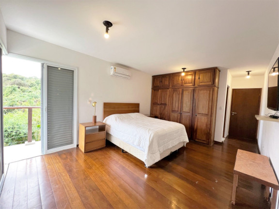 Imagem Casa com 3 Quartos à Venda, 400 m² em Granja Viana Ii - Cotia Imagem Casa com 3 Quartos à Venda, 400 m² em Granja Viana Ii - Cotia