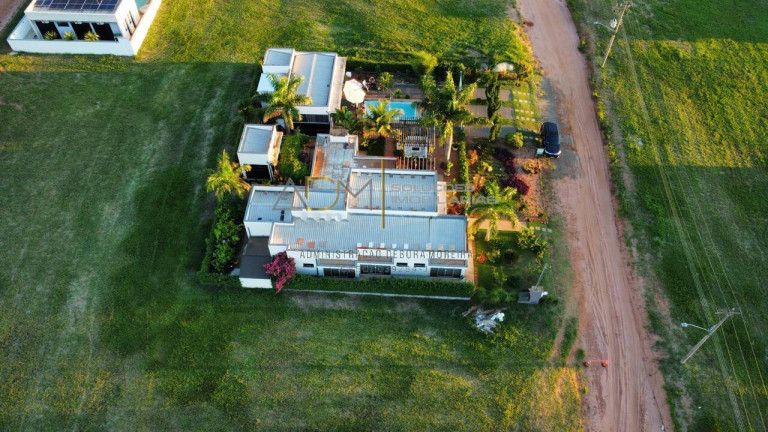 Imagem Casa de Condomínio com 3 Quartos à Venda, 900 m² em águas De Santa Bárbara Imagem Casa de Condomínio com 3 Quartos à Venda, 900 m² em águas De Santa Bárbara