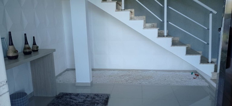 Imagem Sobrado com 4 Quartos à Venda, 398 m² em Centro - Jambeiro