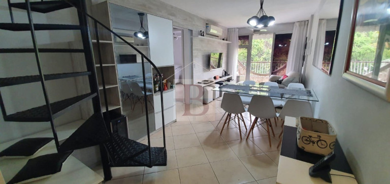 Imagem Cobertura com 3 Quartos à Venda, 200 m² em Ingá - Niterói