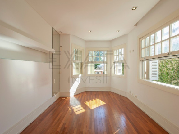 Imagem Casa com 4 Quartos à Venda, 400 m² em Jardim Guedala - São Paulo