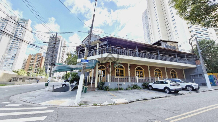 Imagem Sobrado com 6 Quartos à Venda, 1.368 m² em Campo Belo - São Paulo