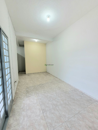 Imagem Casa com 2 Quartos para Alugar, 50 m² em Jardim Guaianazes - São Paulo