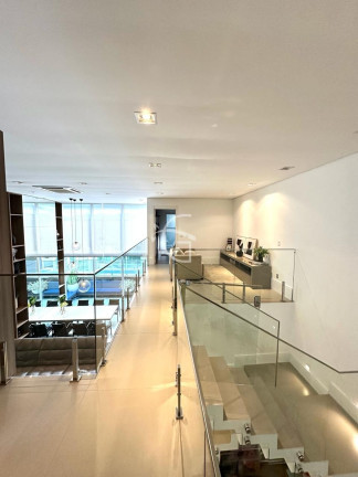 Imagem Imóvel com 4 Quartos à Venda, 291 m² em América - Joinville