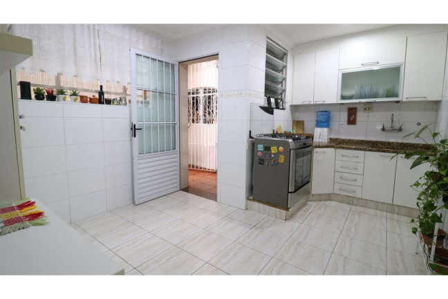 Imagem Casa com 4 Quartos à Venda, 200 m² em Campo Belo - São Paulo Imagem Casa com 4 Quartos à Venda, 200 m² em Campo Belo - São Paulo