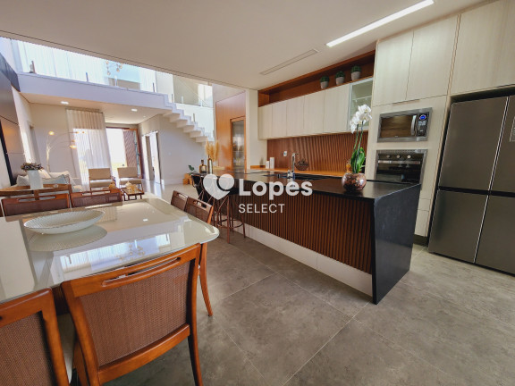 Imagem Imóvel com 4 Quartos à Venda, 360 m² em Condomínio Campo De Toscana - Vinhedo Imagem Imóvel com 4 Quartos à Venda, 360 m² em Condomínio Campo De Toscana - Vinhedo
