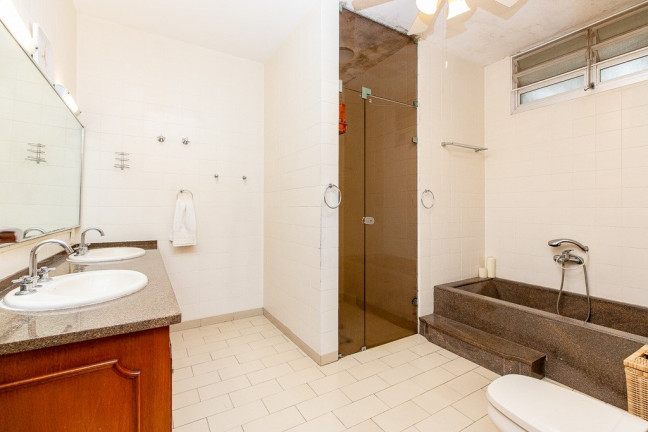Casa com 4 Quartos à Venda, 541 m² em Alto De Pinheiros - São Paulo