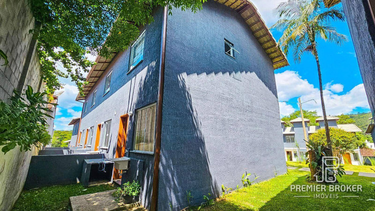 Imagem Casa com 2 Quartos à Venda, 54 m² em Cascata Do Imbuí - Teresópolis