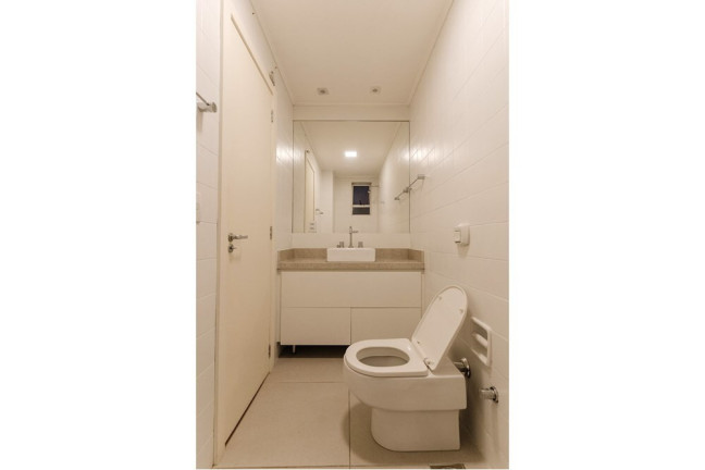 Imagem Imóvel com 3 Quartos à Venda, em Rio Branco - Porto Alegre Imagem Imóvel com 3 Quartos à Venda, em Rio Branco - Porto Alegre