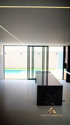 Imagem Casa com 3 Quartos à Venda, 266 m² em Cond Parque Lagoa Silvana - Caratinga Imagem Casa com 3 Quartos à Venda, 266 m² em Cond Parque Lagoa Silvana - Caratinga