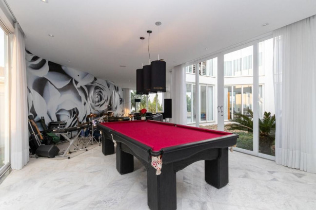 Imagem Casa com 5 Quartos à Venda, 621 m² em Santa Felicidade - Curitiba Imagem Casa com 5 Quartos à Venda, 621 m² em Santa Felicidade - Curitiba