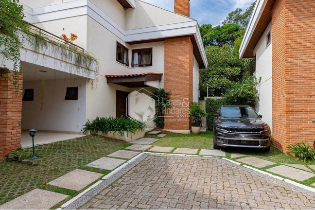 Imagem Casa com 4 Quartos à Venda, 407 m² em Jardim Cordeiro - São Paulo Imagem Casa com 4 Quartos à Venda, 407 m² em Jardim Cordeiro - São Paulo