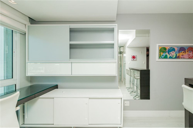 Imagem Imóvel com 1 Quarto à Venda,  em Três Figueiras - Porto Alegre