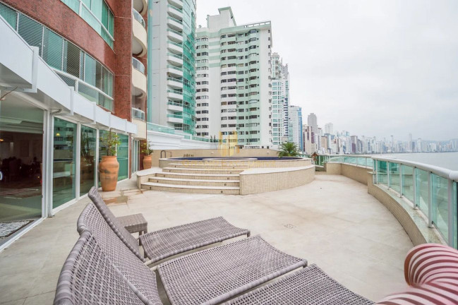 Imagem Apartamento com 4 Quartos à Venda, 900 m² em Centro - Balneário Camboriú