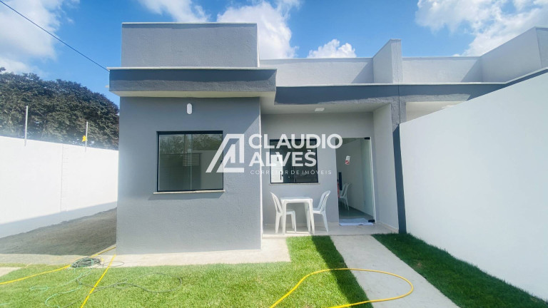 Imagem Casa com 2 Quartos à Venda, em Papagaio - Feira De Santana Imagem Casa com 2 Quartos à Venda, em Papagaio - Feira De Santana