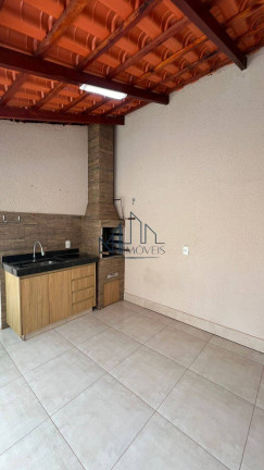 Imagem Casa com 3 Quartos à Venda, 180 m² em Setor Três Marias - Goiânia Imagem Casa com 3 Quartos à Venda, 180 m² em Setor Três Marias - Goiânia