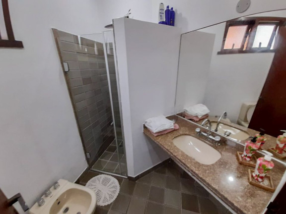 Imagem Casa com 4 Quartos à Venda ou Locação, 310 m² em Enseada - Guarujá