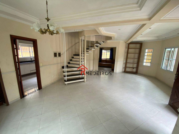 Imagem Casa com 3 Quartos à Venda, 199 m² em Vila Guilhermina - Praia Grande Imagem Casa com 3 Quartos à Venda, 199 m² em Vila Guilhermina - Praia Grande