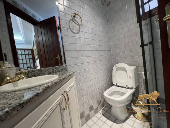 Imagem Apartamento com 4 Quartos à Venda, 164 m² em Capivari - Campos Do Jordão