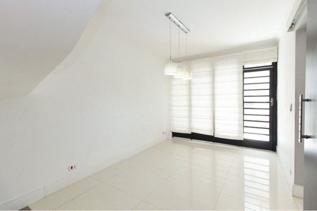 Imagem Casa com 3 Quartos à Venda, 109 m² em Moema - São Paulo