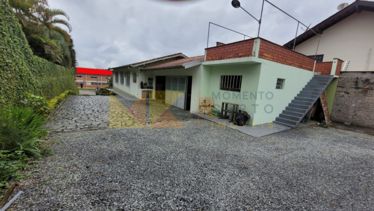 Imagem Casa com 3 Quartos à Venda, 200 m² em Velha - Blumenau Imagem Casa com 3 Quartos à Venda, 200 m² em Velha - Blumenau