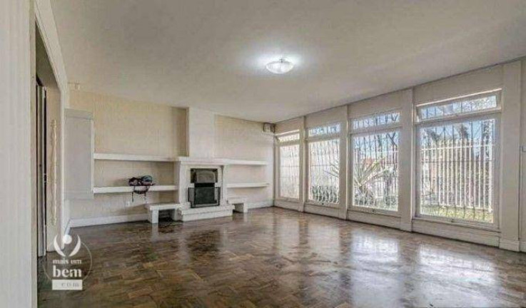Imagem Casa com 4 Quartos à Venda, 328 m² em Jardim Social - Curitiba