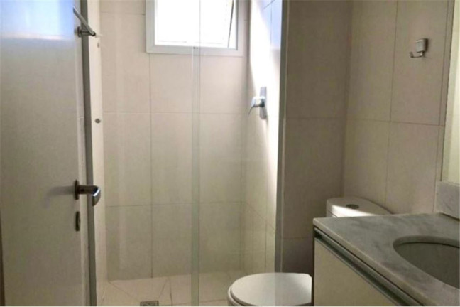 Imagem Imóvel com 2 Quartos à Venda, em Boa Vista - Porto Alegre Imagem Imóvel com 2 Quartos à Venda, em Boa Vista - Porto Alegre